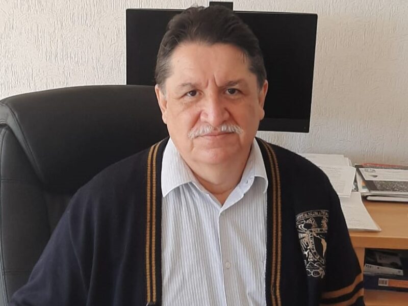 Dr. Fernando Rojas Iñiguez - Director del CNyN